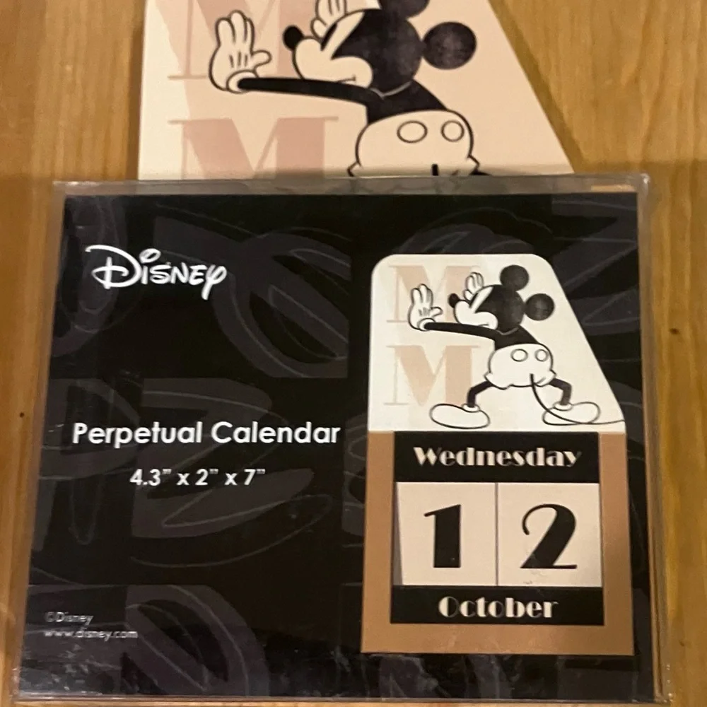 New Disney Perpetual Calendar - Black and Cream Mickey Mouse